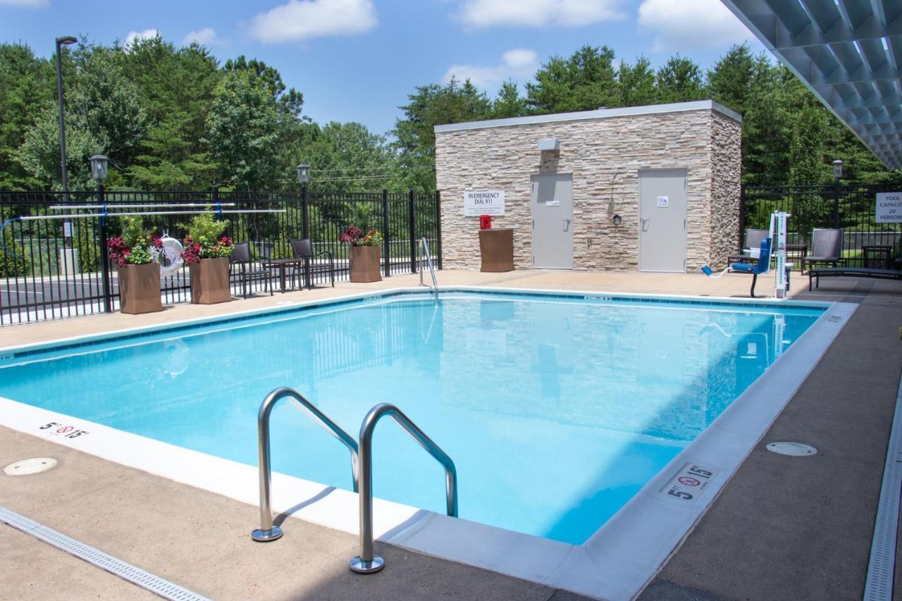Holiday Inn Express & Suites Tuscaloosa East By Ihg Exterior photo