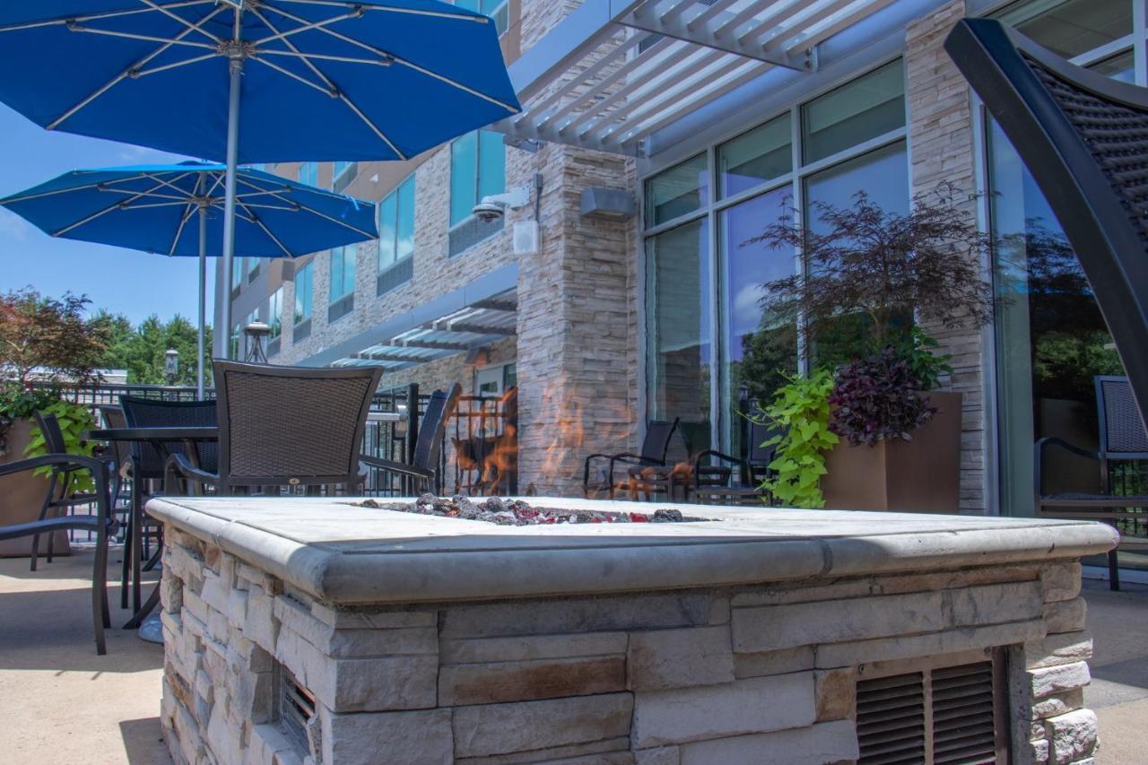 Holiday Inn Express & Suites Tuscaloosa East By Ihg Exterior photo